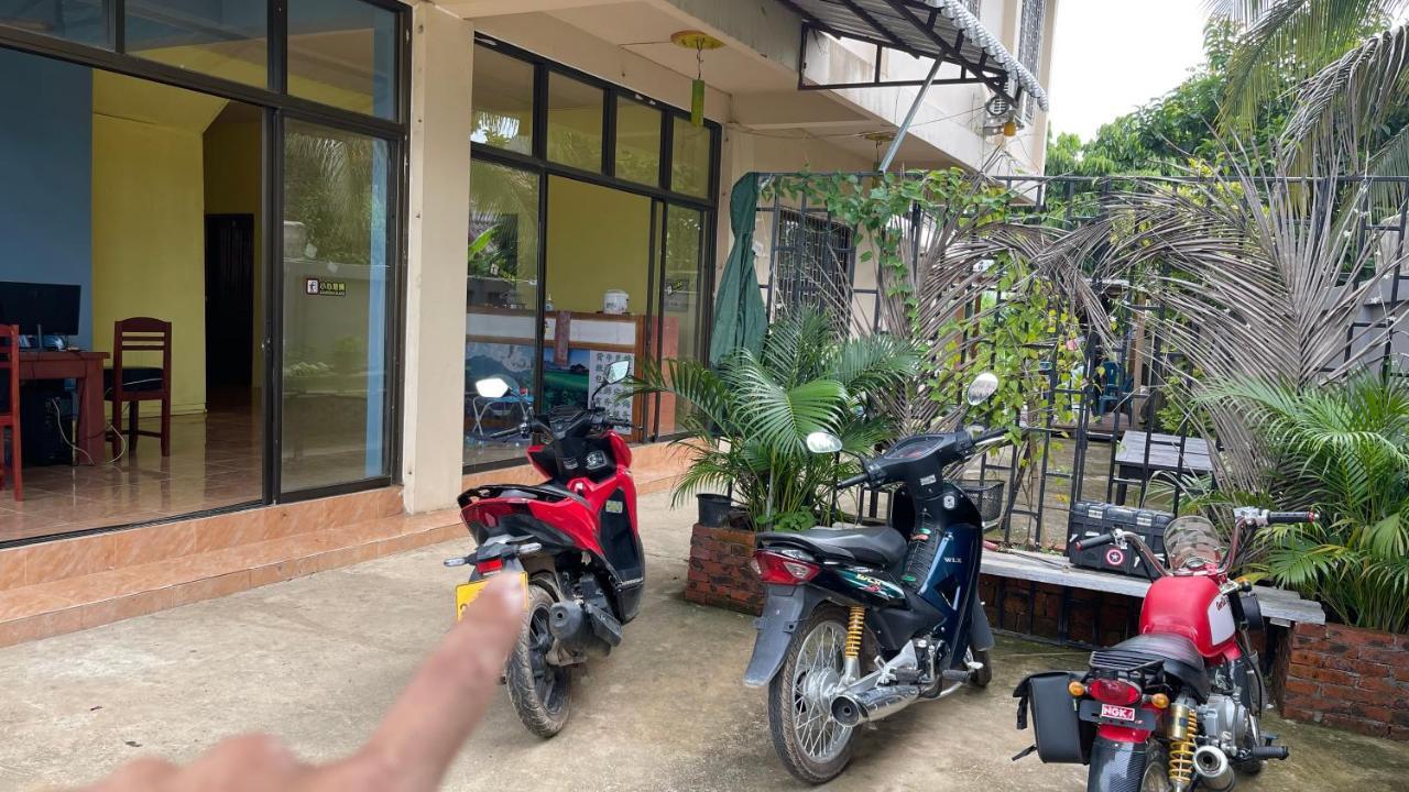 Sokxay Guerthouse Hotell Vang Vieng Eksteriør bilde