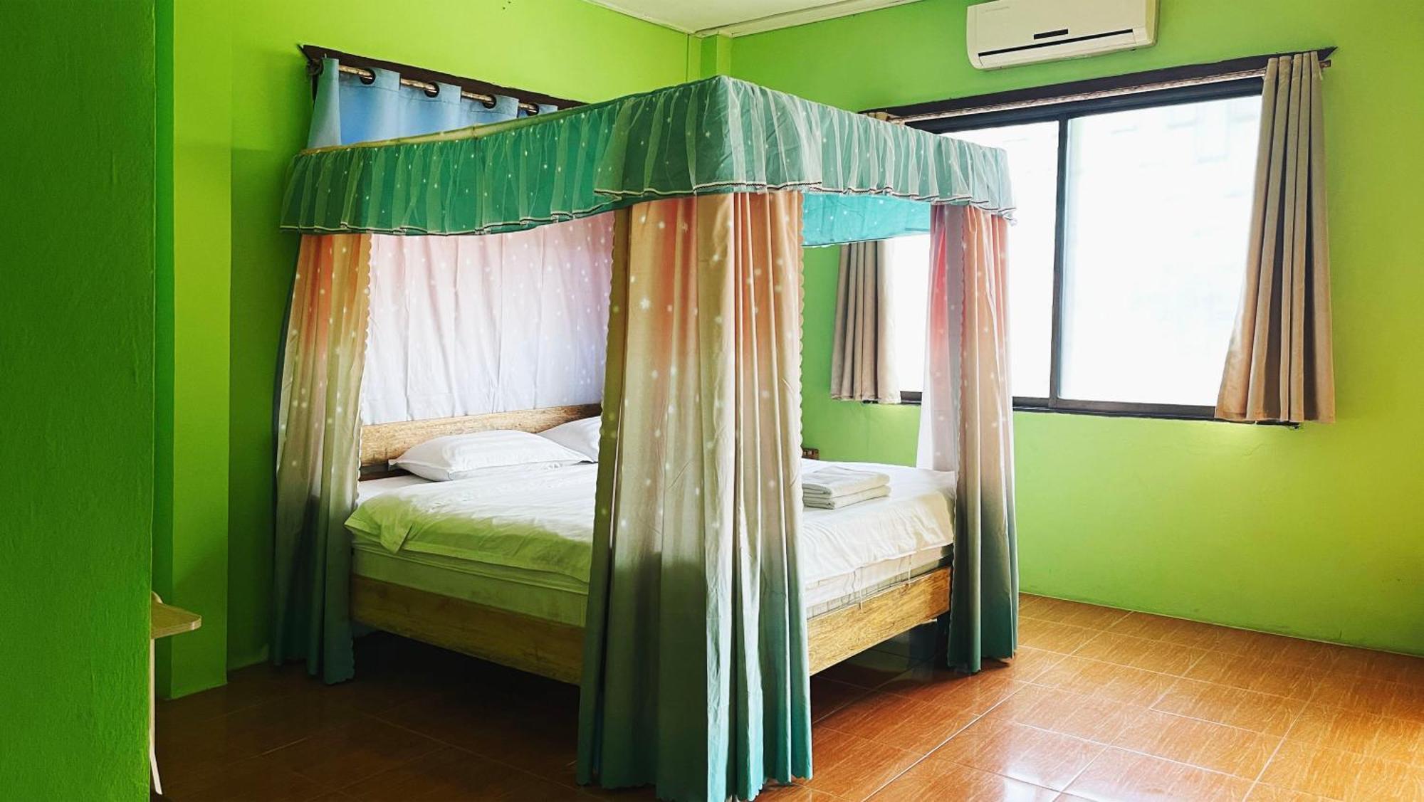 Sokxay Guerthouse Hotell Vang Vieng Eksteriør bilde